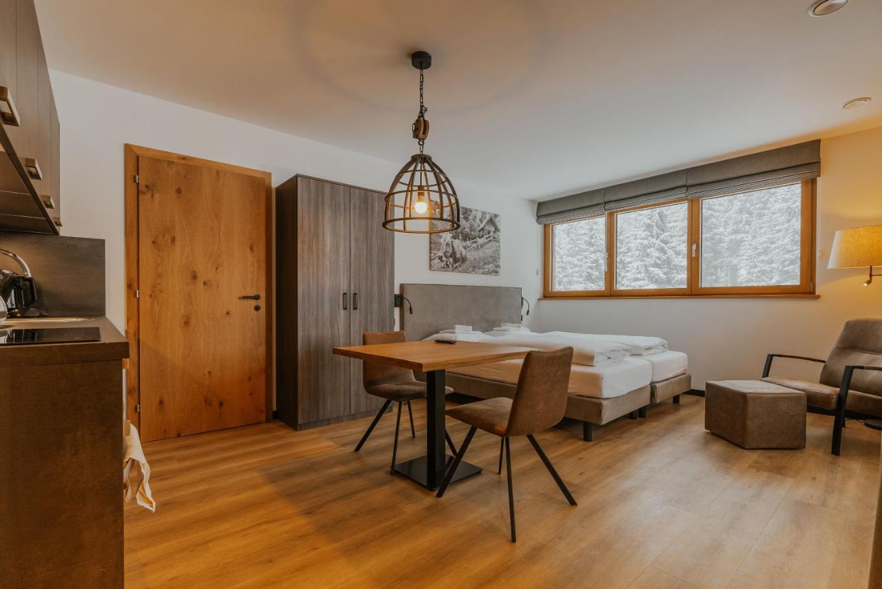 Apartment Typ C Im Alpin Resort Mo Gargellen Buitenkant foto